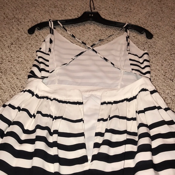 DV Black & White Striped Dress - Picture 7 of 9